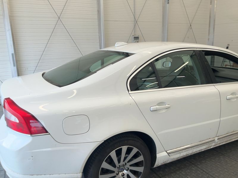 Volvo S80 2.0 D3 Summum — zdjęcie 6