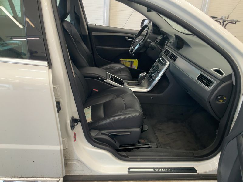 Volvo S80 2.0 D3 Summum — zdjęcie 11