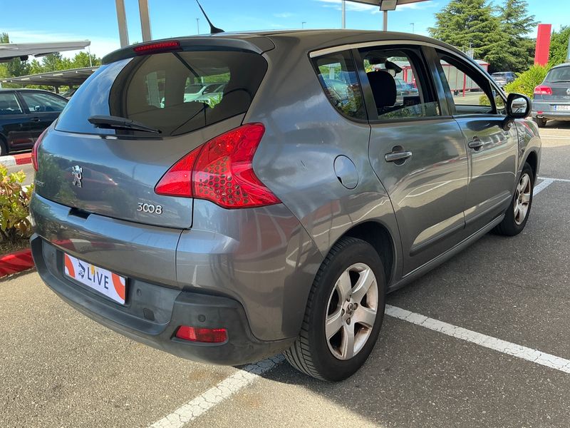 Peugeot 3008 1.6 HDi Business-Line — zdjęcie 2