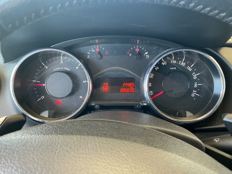 Peugeot 3008 1.6 HDi Business-Line — zdjęcie 4