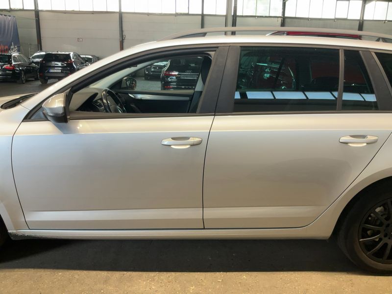Skoda Octavia 2.0 TDI Ambition 2014 – снимка 4