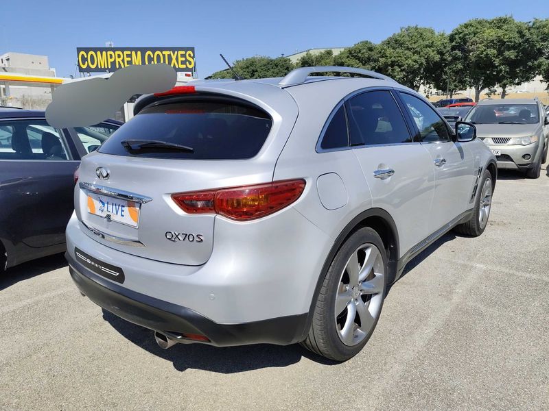 Infiniti QX70 3.0 V6 Diesel S Premium — zdjęcie 5