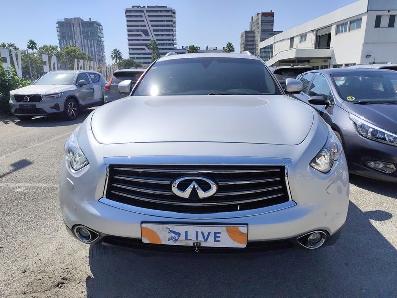 Infiniti QX70 3.0 V6 Diesel S Premium — zdjęcie 7