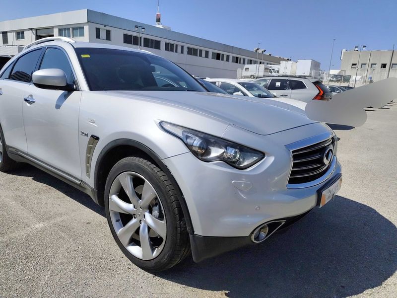 Infiniti QX70 3.0 V6 Diesel S Premium — zdjęcie 6