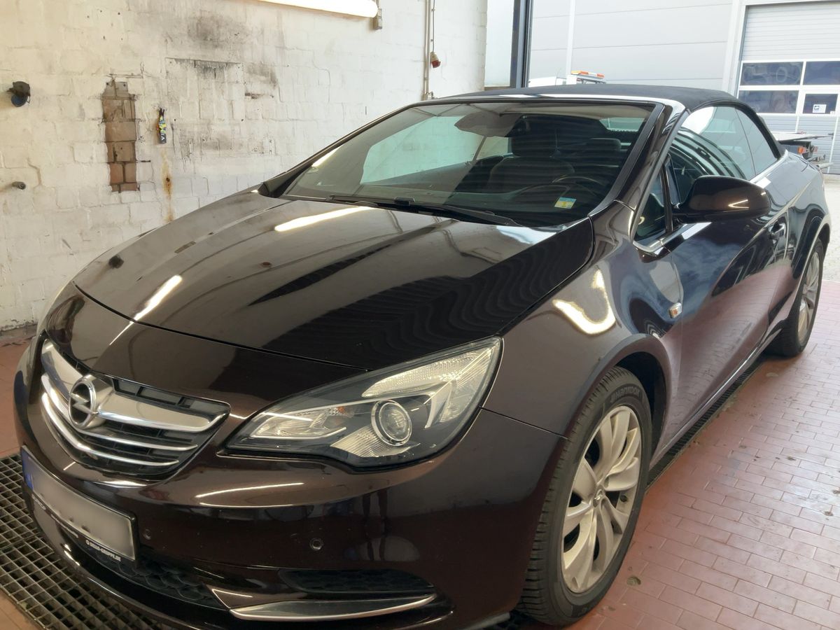 Opel Cascada 2015 — photo 1