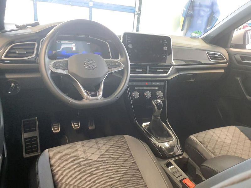 Volkswagen T-Roc 1.0 TSI R-Line — zdjęcie 21