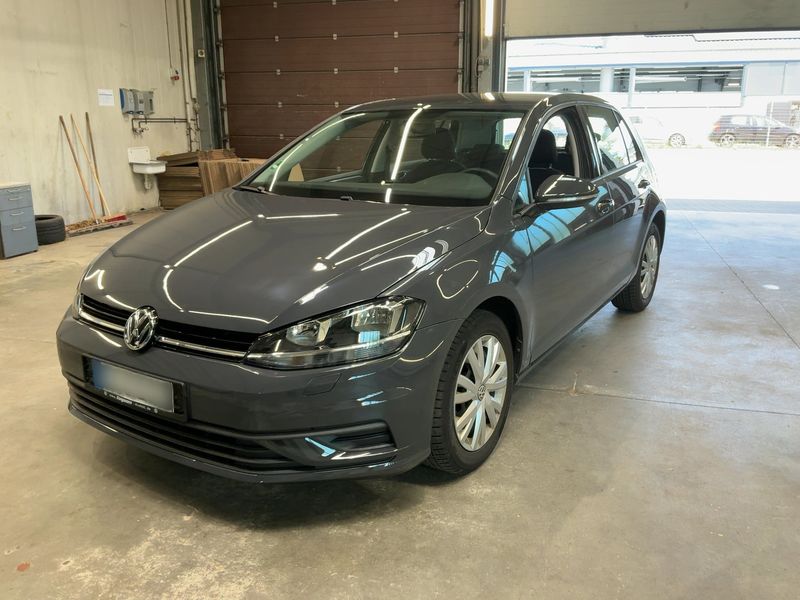Golf VII 1.6 TDI Trendline BlueMotion Tech
