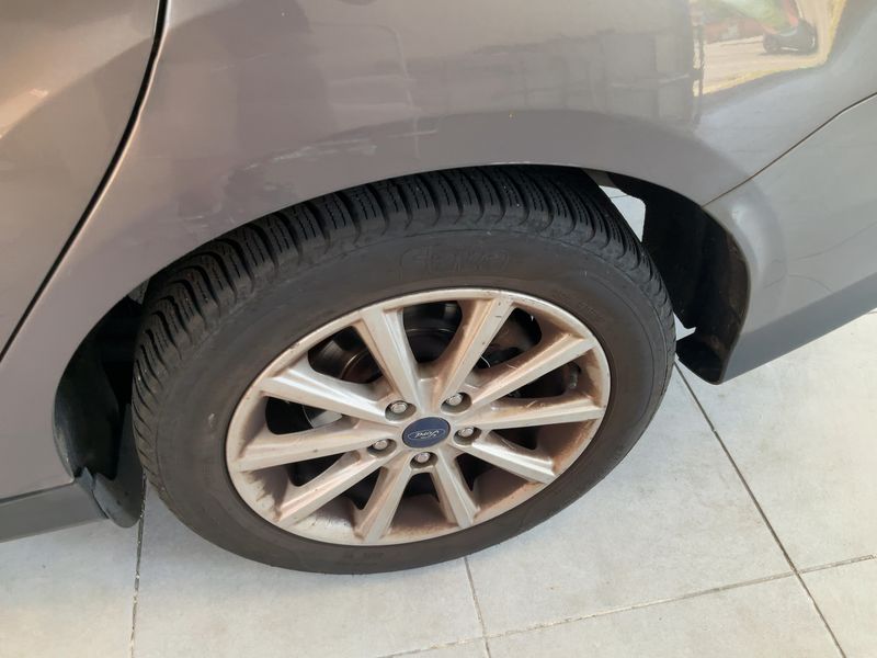 Ford Focus 1.5 TDCi Titanium 2015 – снимка 5