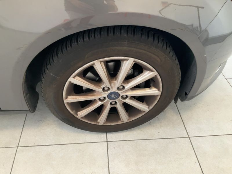 Ford Focus 1.5 TDCi Titanium 2015 – снимка 11