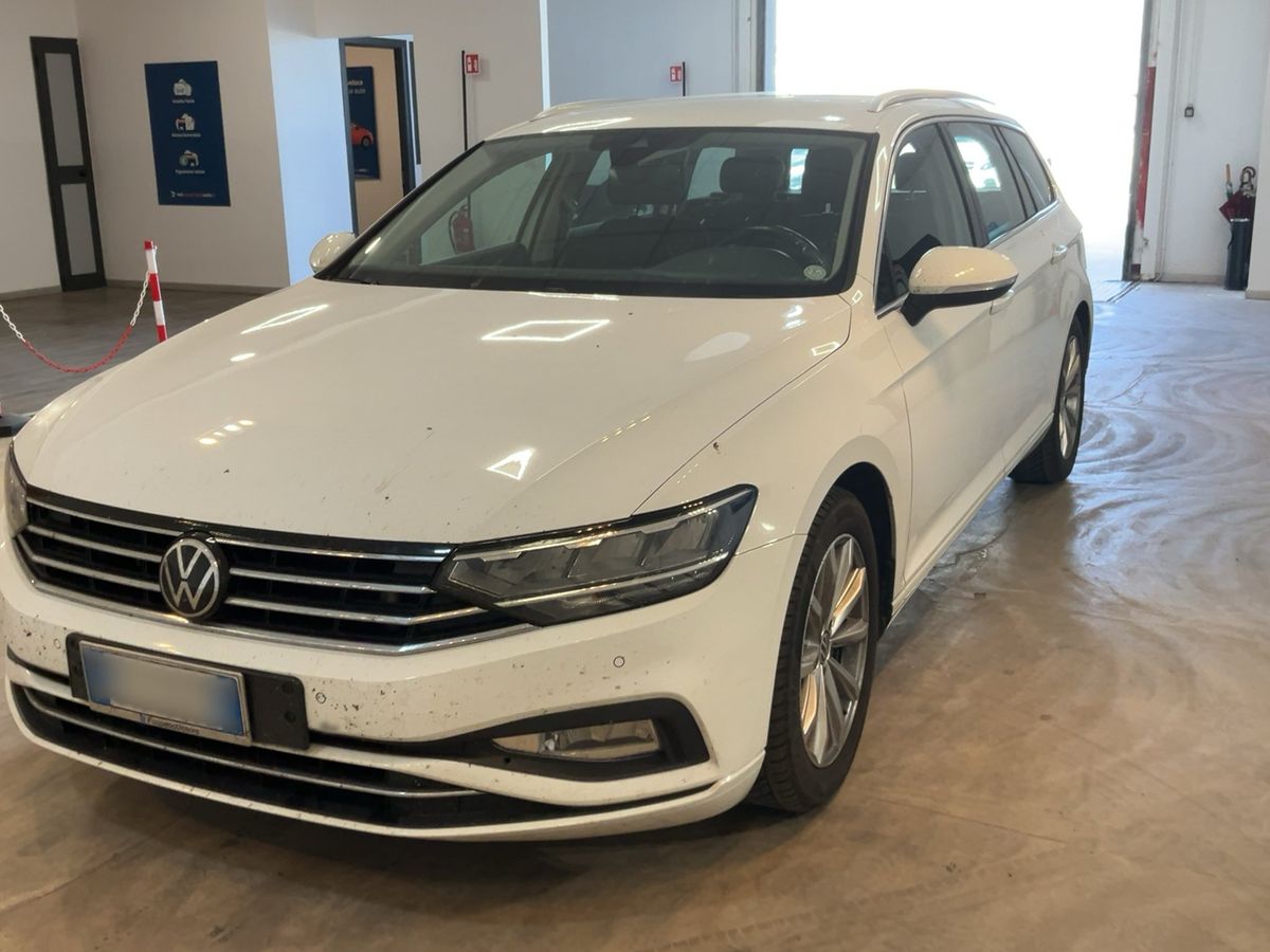 Volkswagen Passat 2021