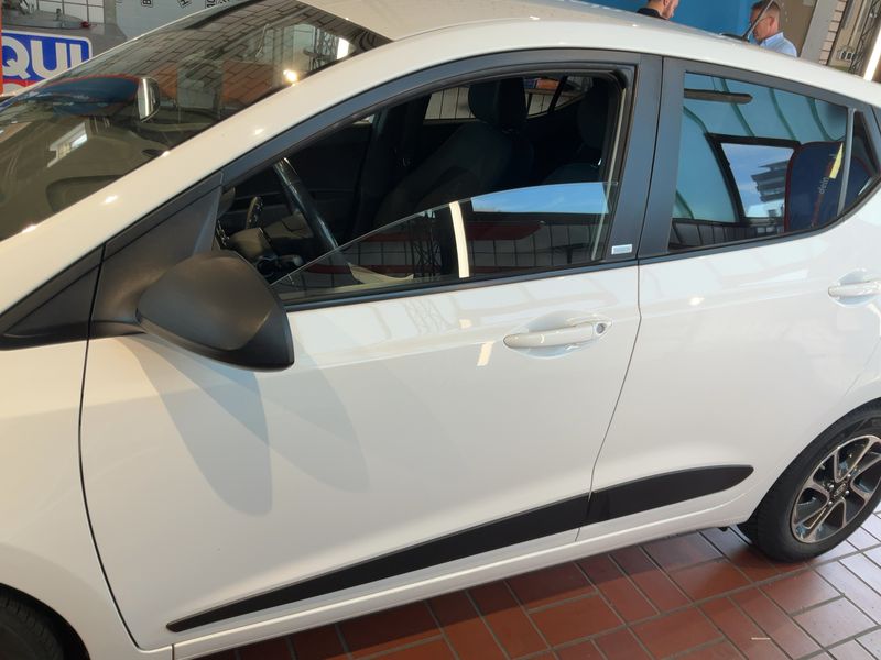 Hyundai i10 1.0 Passion — zdjęcie 4