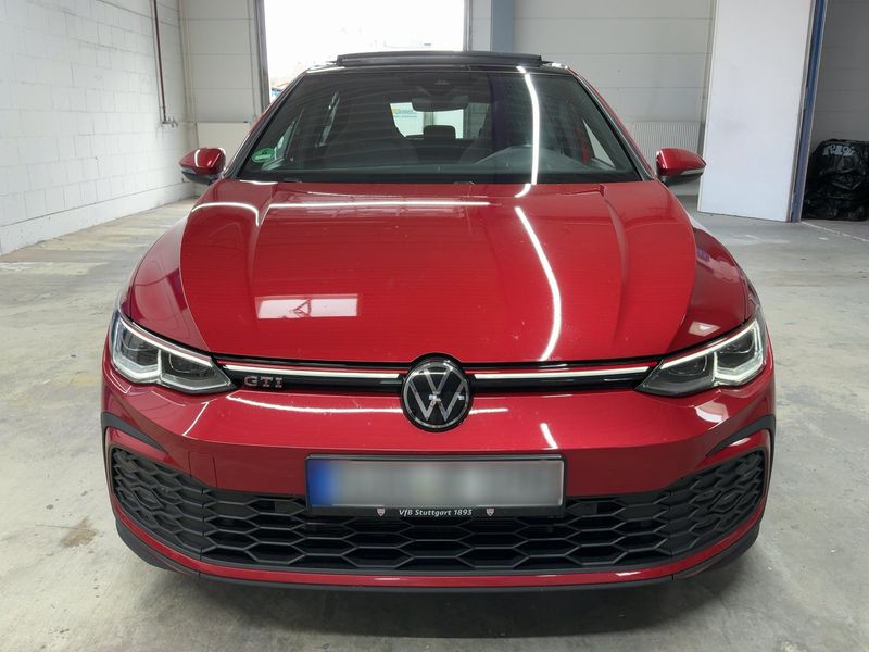 Volkswagen Golf VIII 2.0 TSI GTI — zdjęcie 9