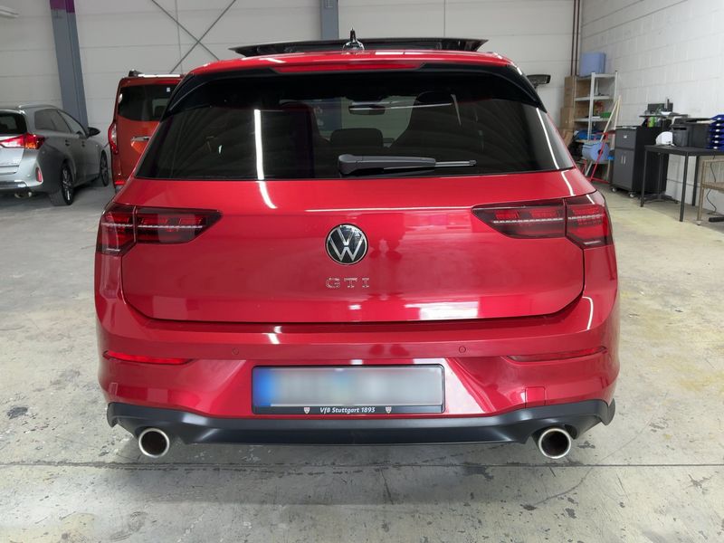 Volkswagen Golf VIII 2.0 TSI GTI — zdjęcie 5