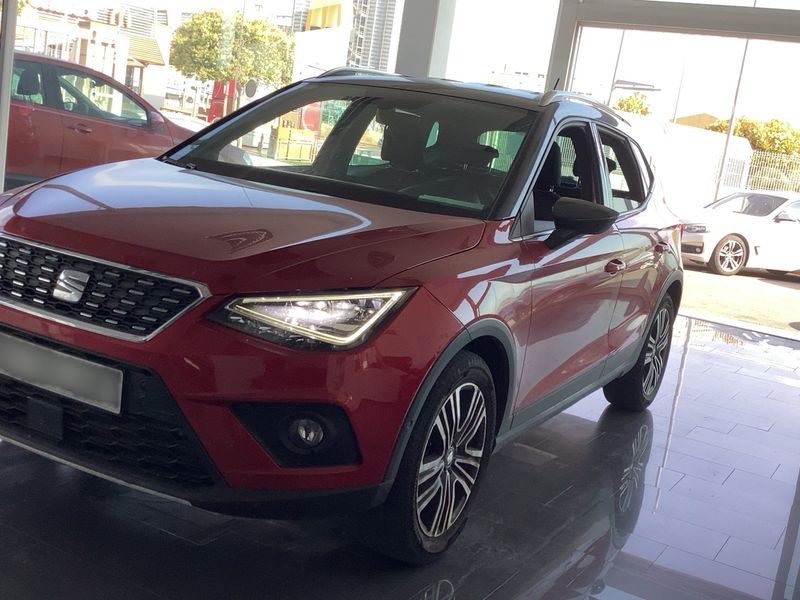 Seat Arona 1.0 TSI Xcellence 2020 – снимка 2