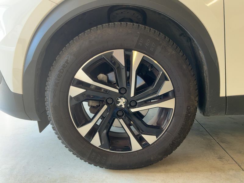 Peugeot 2008 1.2 PureTech Allure 2020 – снимка 3