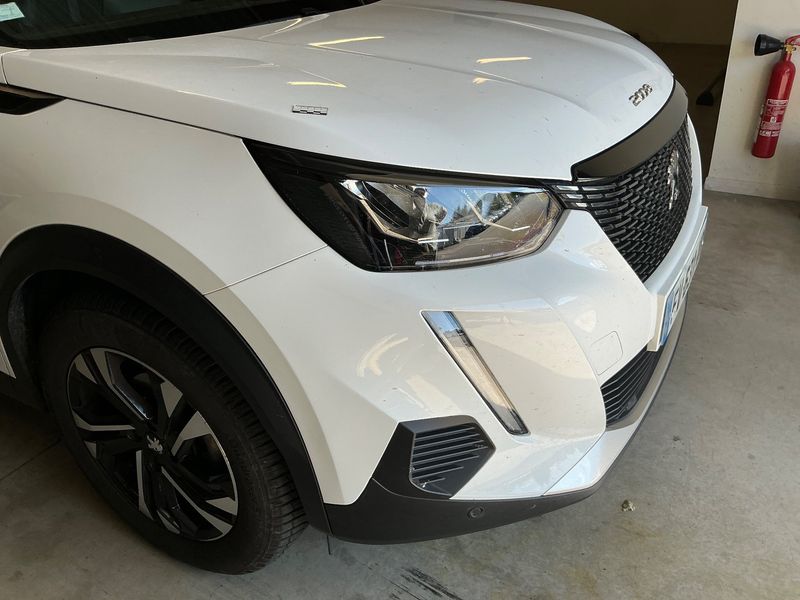 Peugeot 2008 1.2 PureTech Allure 2020 – снимка 24