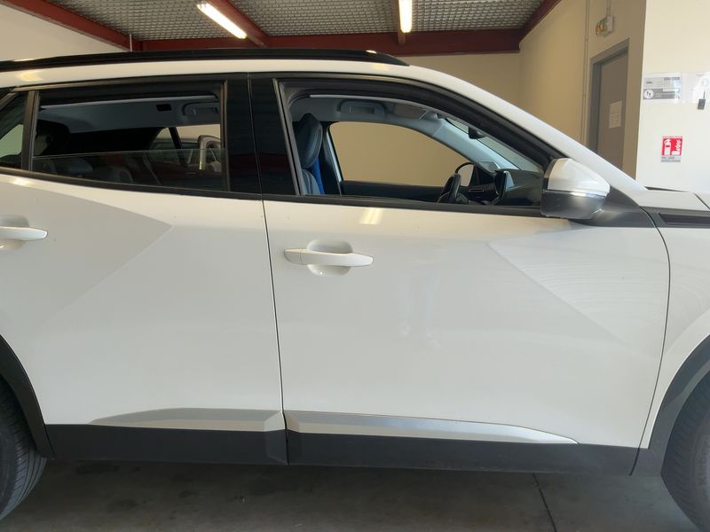 Peugeot 2008 1.2 PureTech Allure 2020 – снимка 10