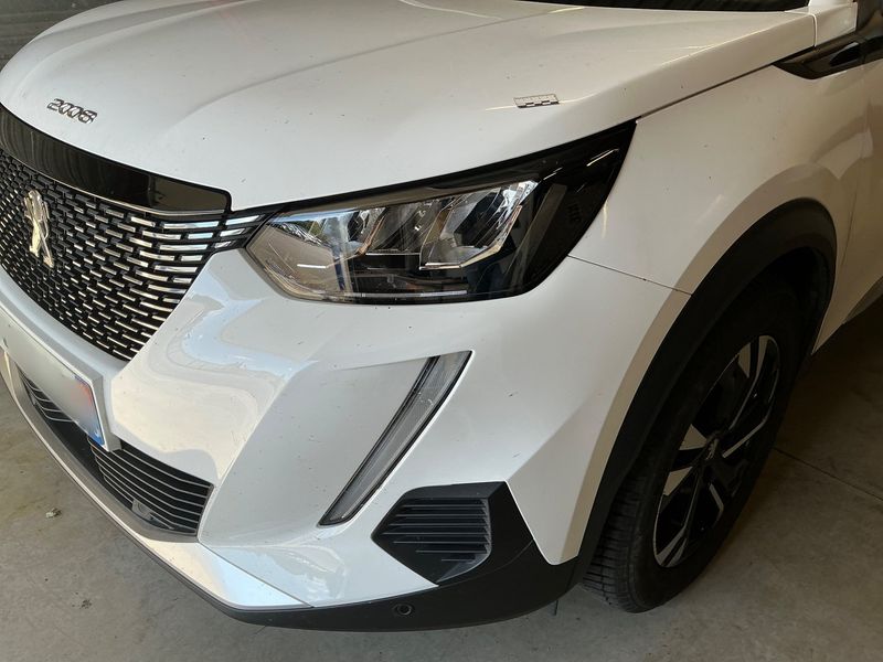 Peugeot 2008 1.2 PureTech Allure 2020 – снимка 25