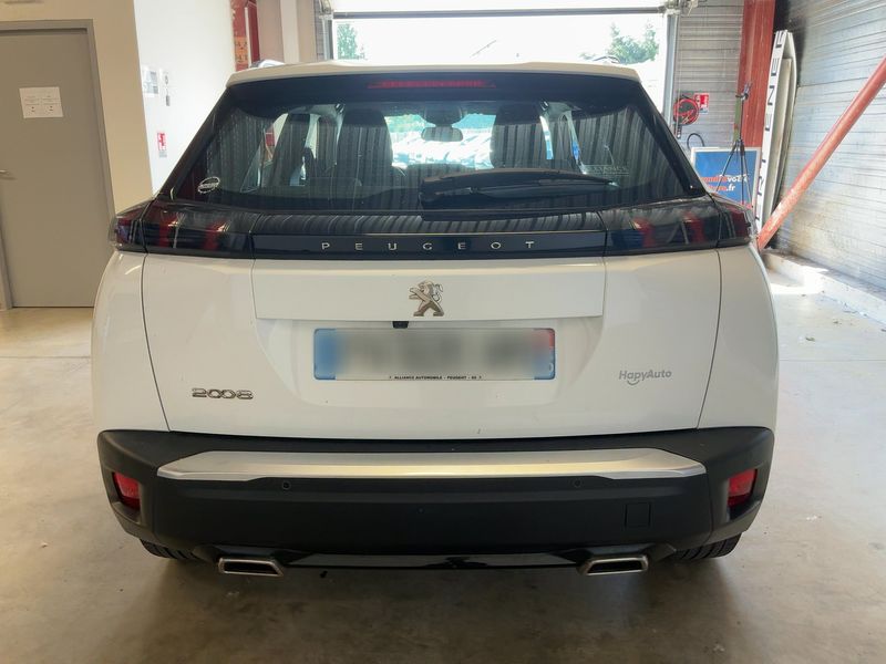 Peugeot 2008 1.2 PureTech Allure 2020 – снимка 7