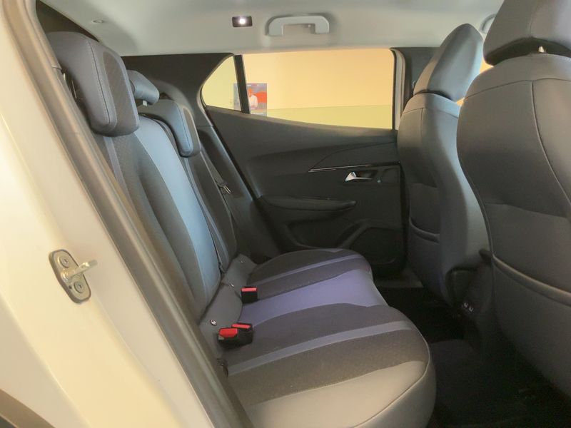 Peugeot 2008 1.2 PureTech Allure 2020 – снимка 19