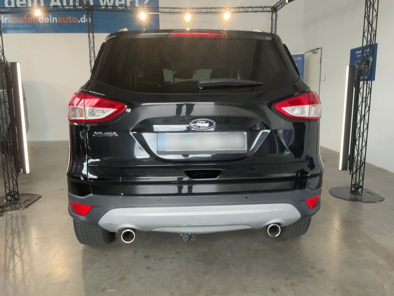 Ford Kuga 2.0 TDCi Titanium — zdjęcie 5