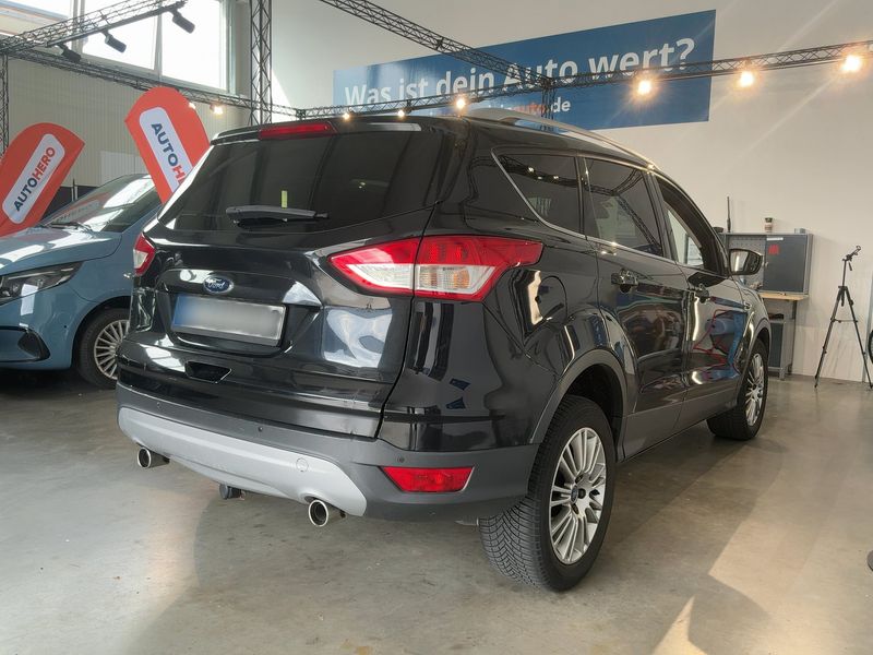 Ford Kuga 2.0 TDCi Titanium — zdjęcie 6