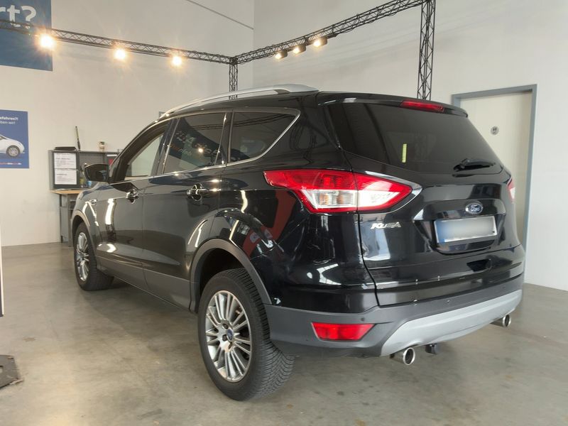 Ford Kuga 2.0 TDCi Titanium — zdjęcie 3