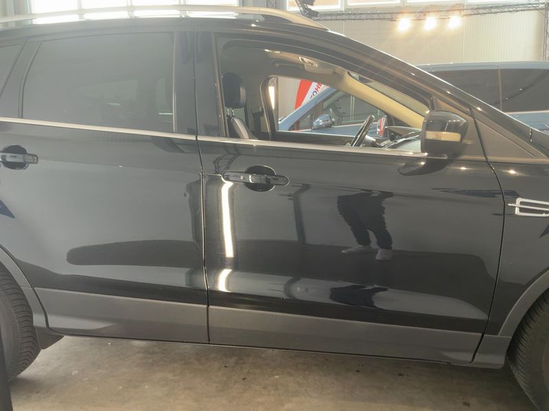 Ford Kuga 2.0 TDCi Titanium — zdjęcie 7