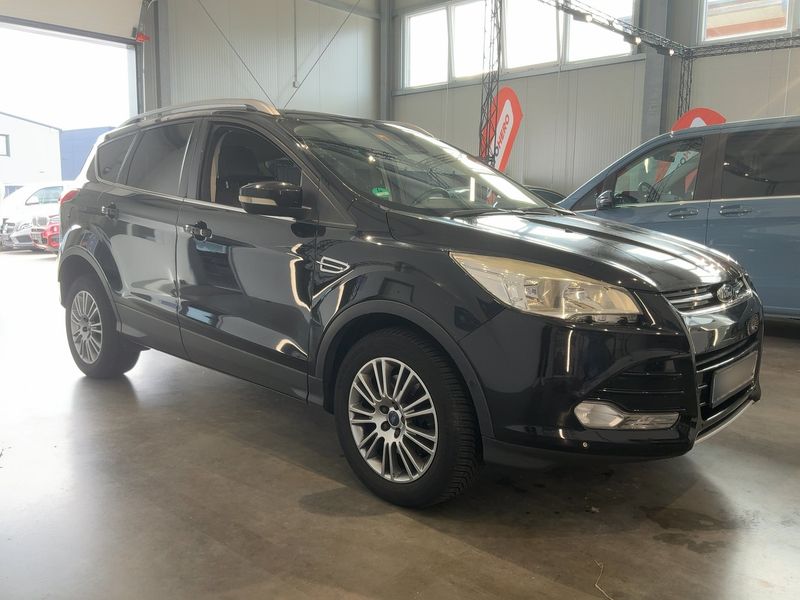 Ford Kuga 2.0 TDCi Titanium — zdjęcie 8
