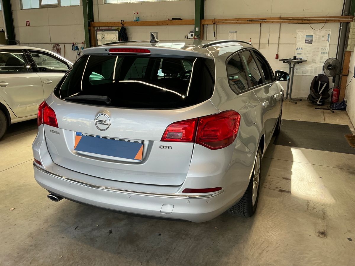 Opel Astra 2.0 CDTI Active