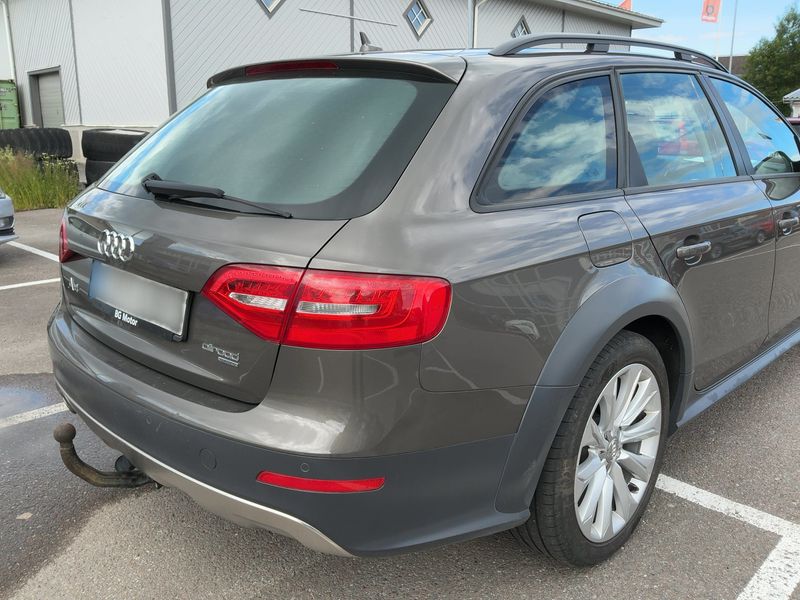 Audi A4 Allroad 2.0 TDI — zdjęcie 6