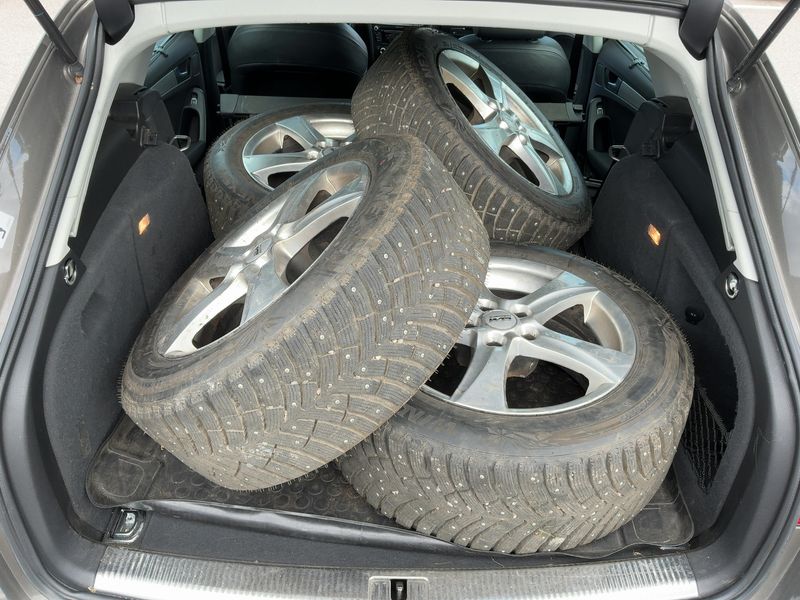 Audi A4 Allroad 2.0 TDI — zdjęcie 10