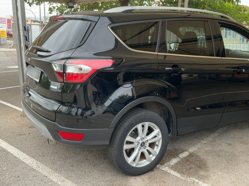 Ford Kuga 1.5 EcoBoost Trend+ — zdjęcie 6