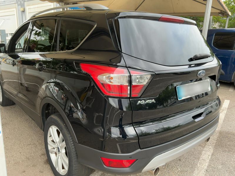 Ford Kuga 1.5 EcoBoost Trend+ — zdjęcie 3
