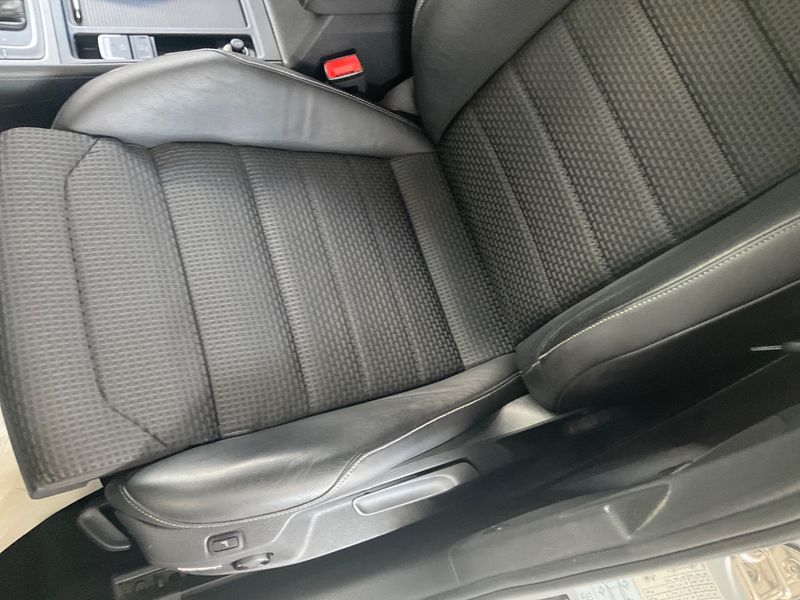Volkswagen Golf VII 1.6 TDI Comfortline BlueMotion Tech 2017 – снимка 37