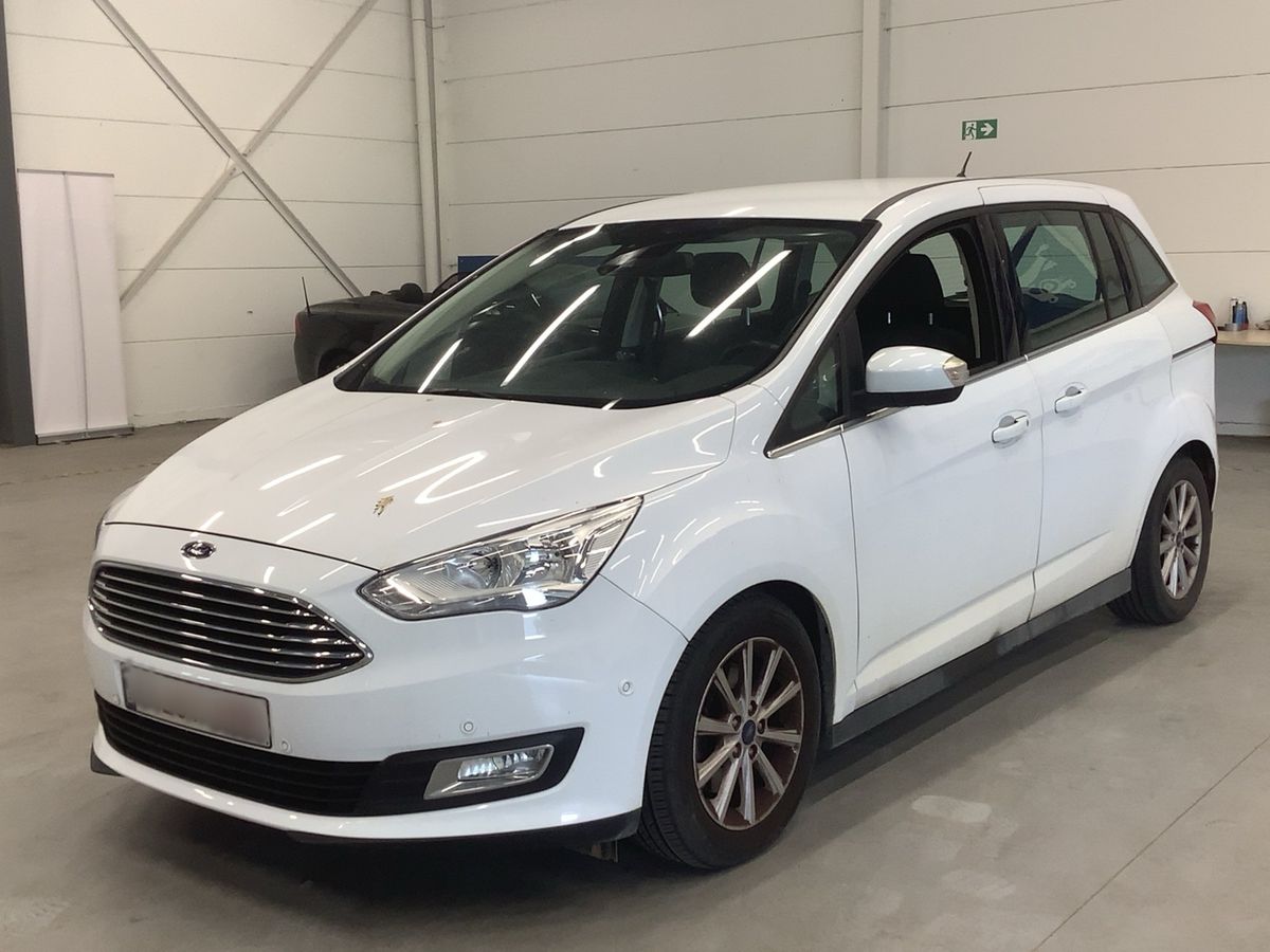 Ford Grand 2017