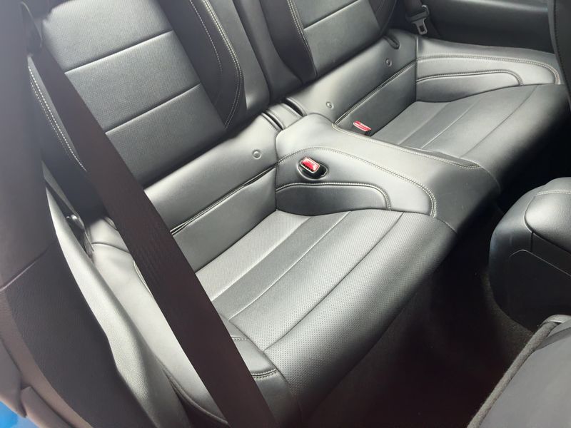 Ford Mustang 2.3 EcoBoost Basis — zdjęcie 14