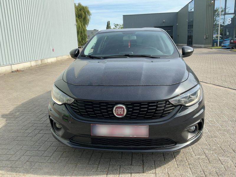 Fiat Tipo 1.4 Turbo S-Design — zdjęcie 9