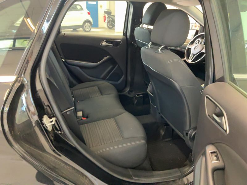 Mercedes-Benz B-Klasse B 160 CDI Executive — zdjęcie 14