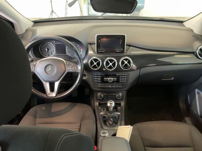 Mercedes-Benz B-Klasse B 160 CDI Executive — zdjęcie 12