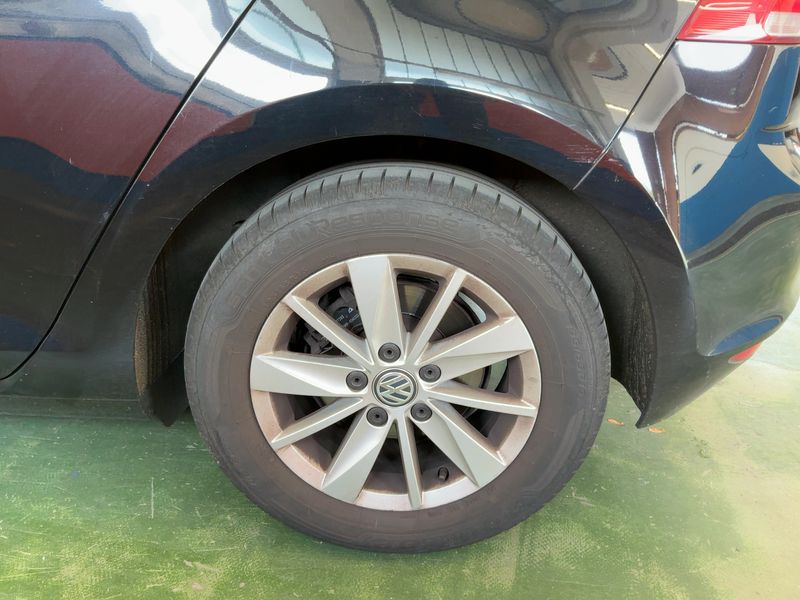 Volkswagen Golf VII 1.0 TSI Trendline BlueMotion Tech 2015 – снимка 5