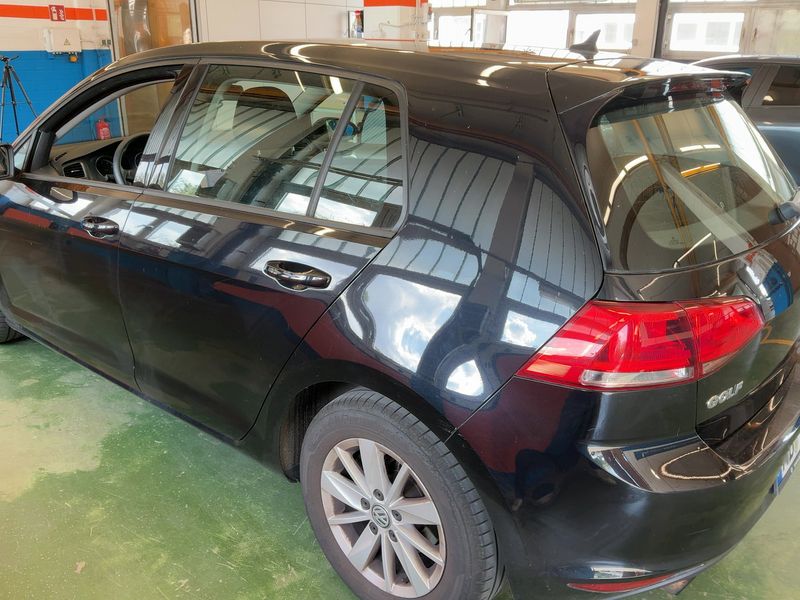 Volkswagen Golf VII 1.0 TSI Trendline BlueMotion Tech 2015 – снимка 6