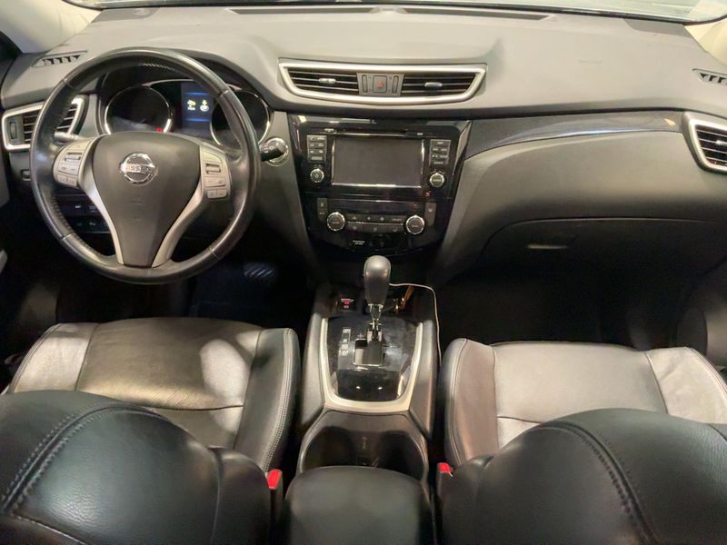 Nissan X-Trail 1.6 dCi Tekna — zdjęcie 12