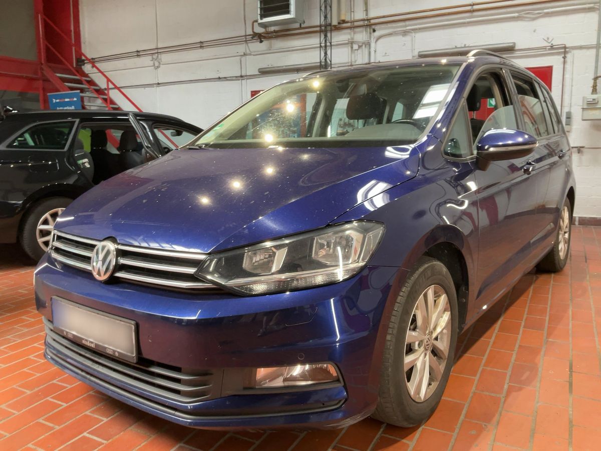 Volkswagen Touran 2016