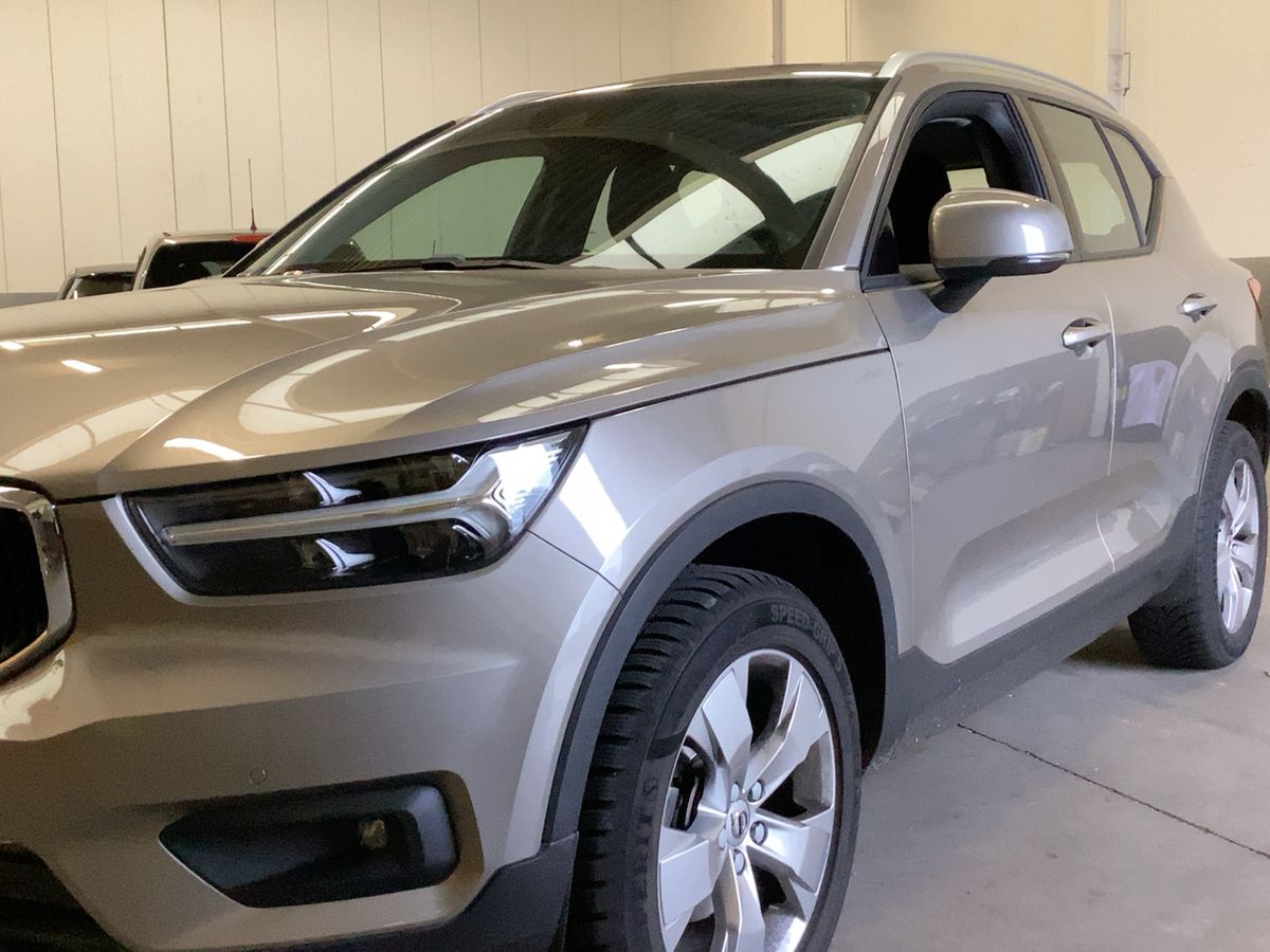 Volvo XC40 1.5 T3 Momentum Pro 2WD