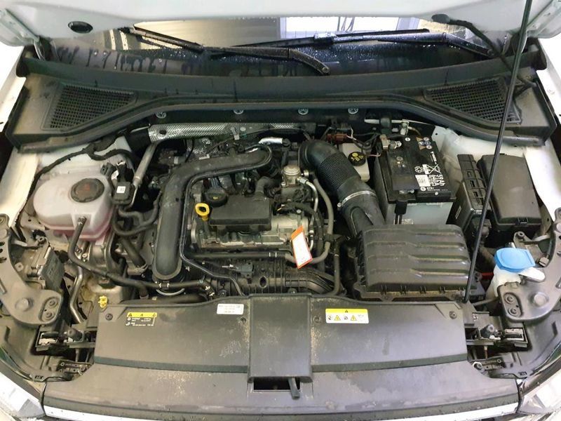 Volkswagen T-Roc 1.0 TSI R-Line — zdjęcie 8