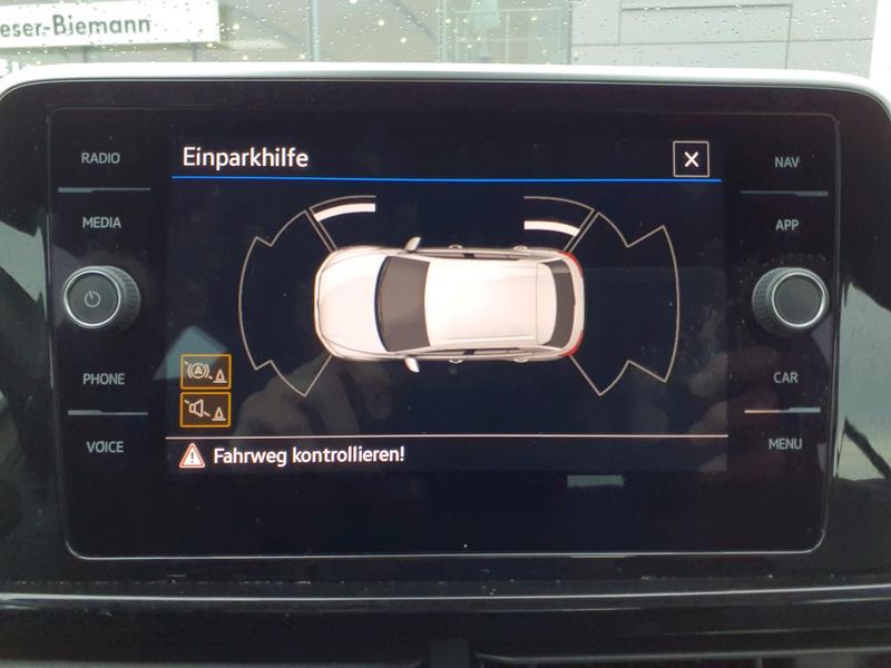 Volkswagen T-Roc 1.0 TSI R-Line — zdjęcie 19