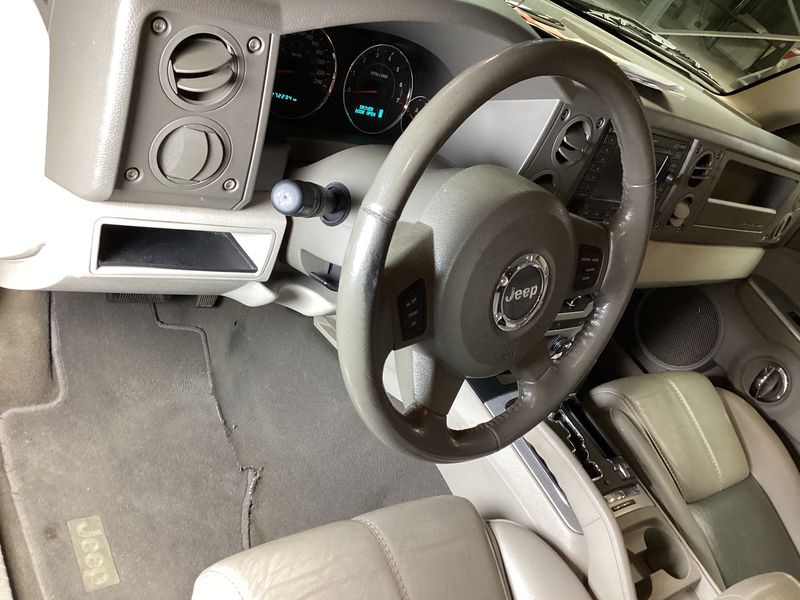 Jeep Commander 3.0 CRD V6 Limited 2008 – снимка 41