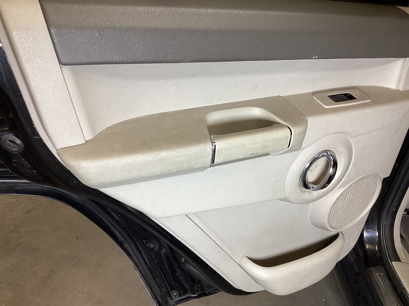 Jeep Commander 3.0 CRD V6 Limited 2008 – снимка 32