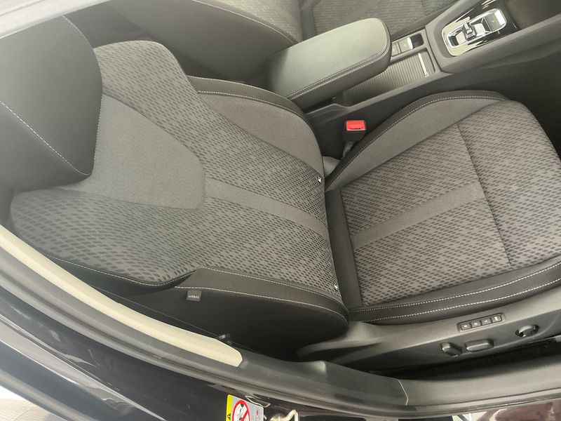 Skoda Octavia 2.0 TDI First Edition 2020 – снимка 27